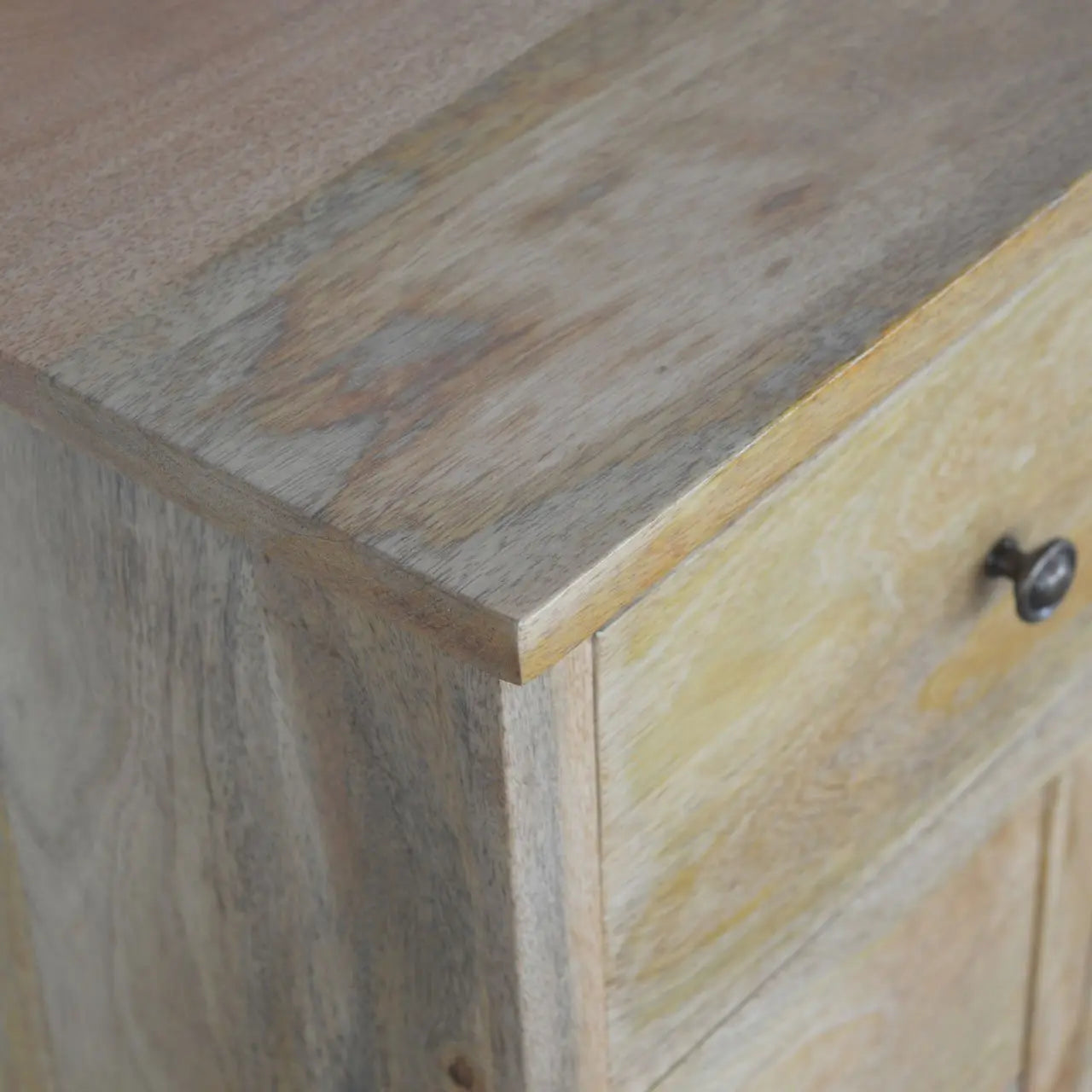 Oak-ish Solid Wood 8 Drawer Chest Living with Luxury