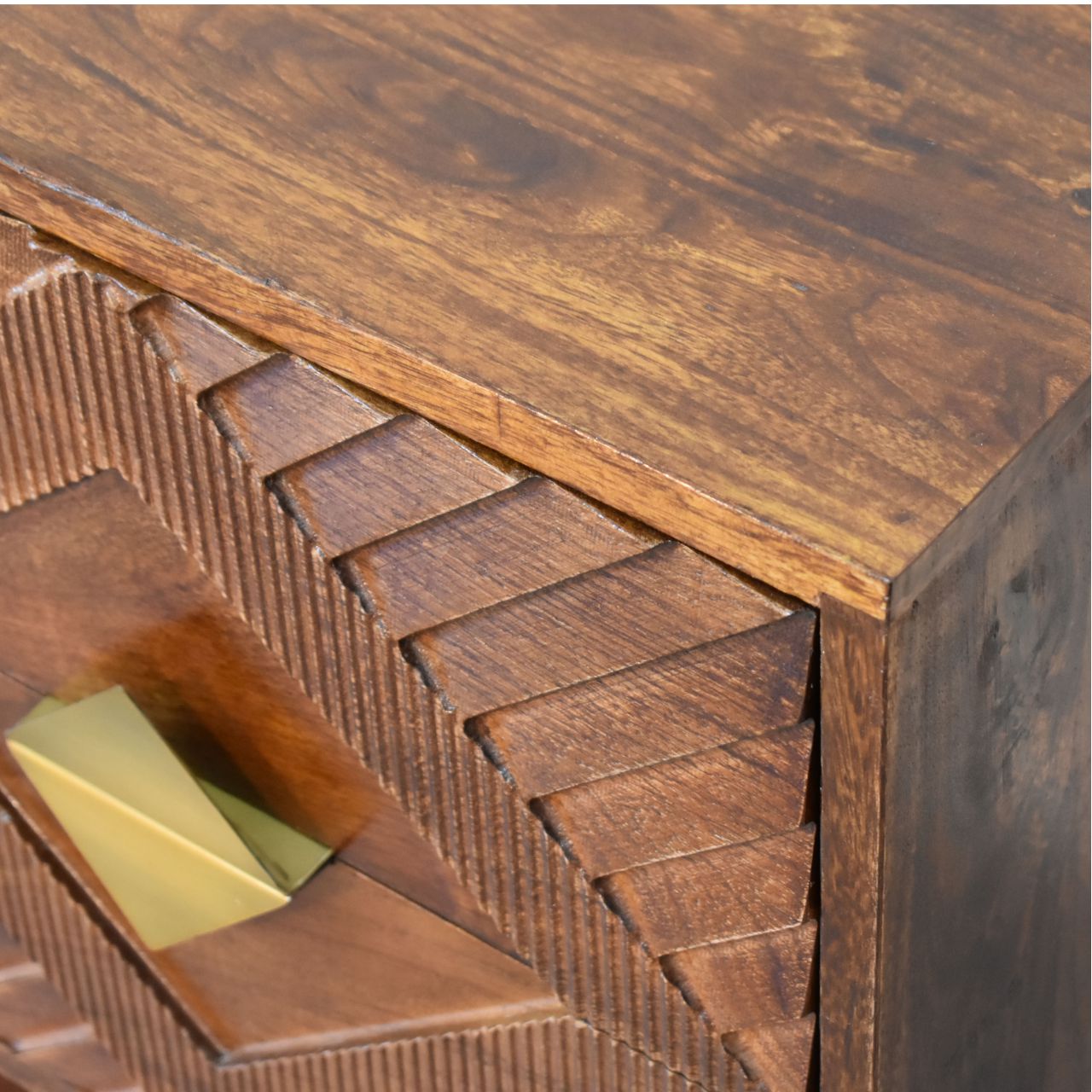 Alma Bedside Living with Luxury