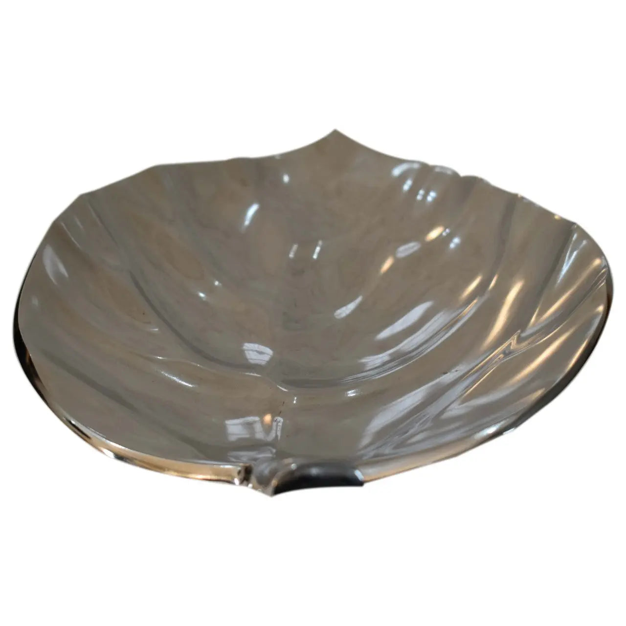 Nickle Leaf Tray - Living with Luxury
