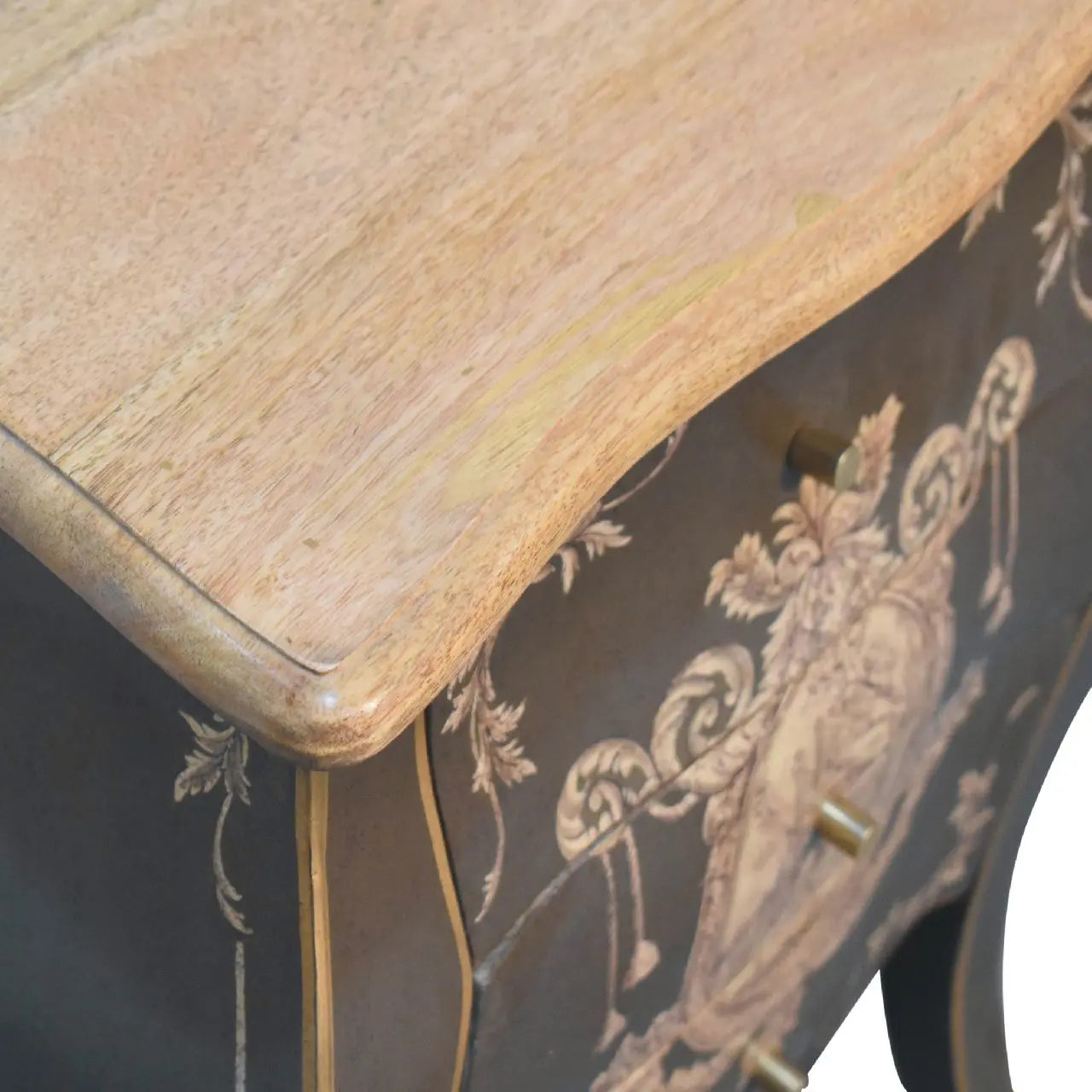 Coroner Bedside - Living with Luxury