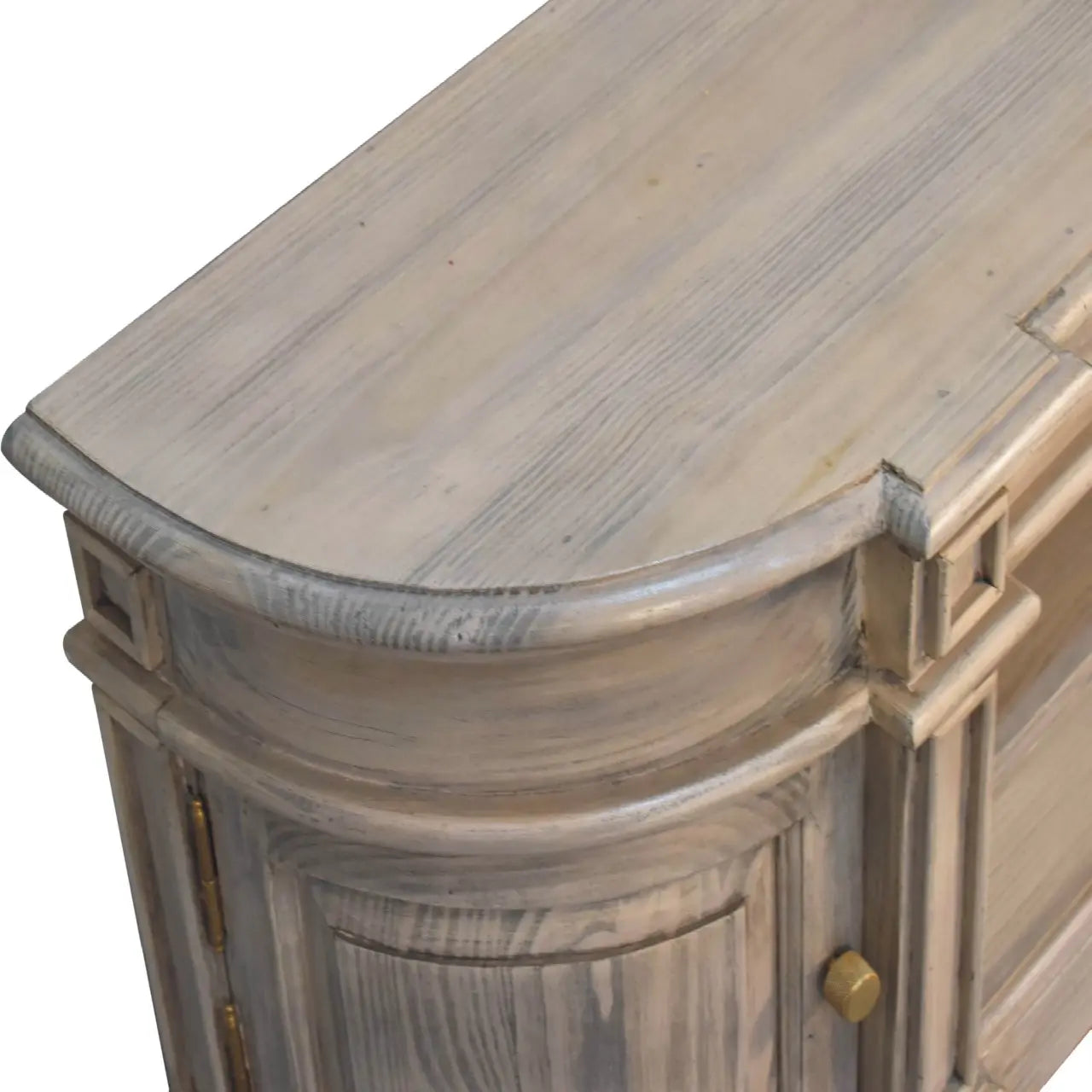 Harmony Media Unit - Living with Luxury