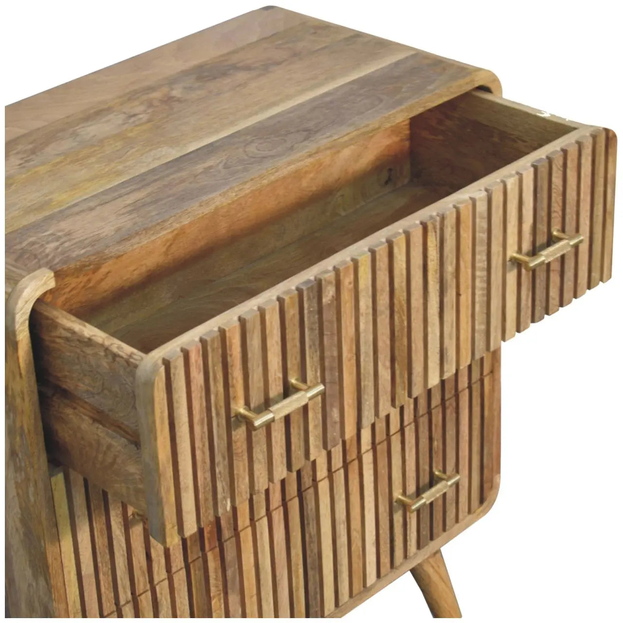 T-bar Ridged Chest - Living with Luxury