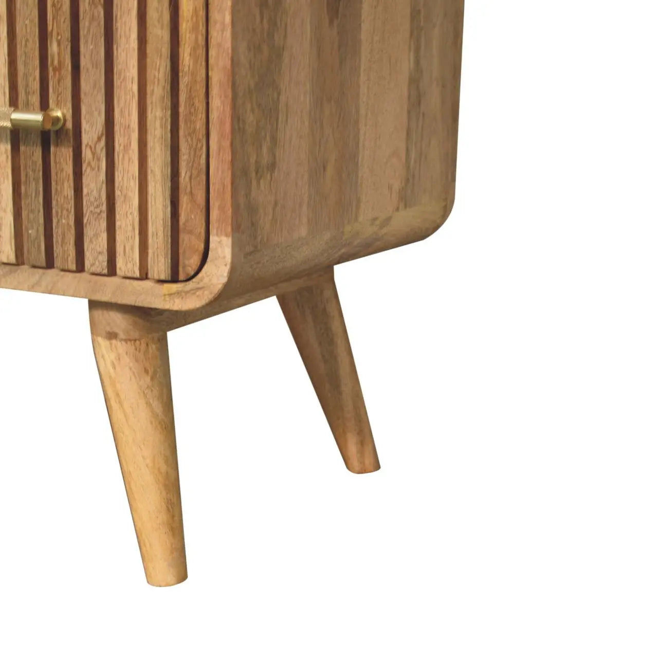 T-bar Ridged Chest - Living with Luxury
