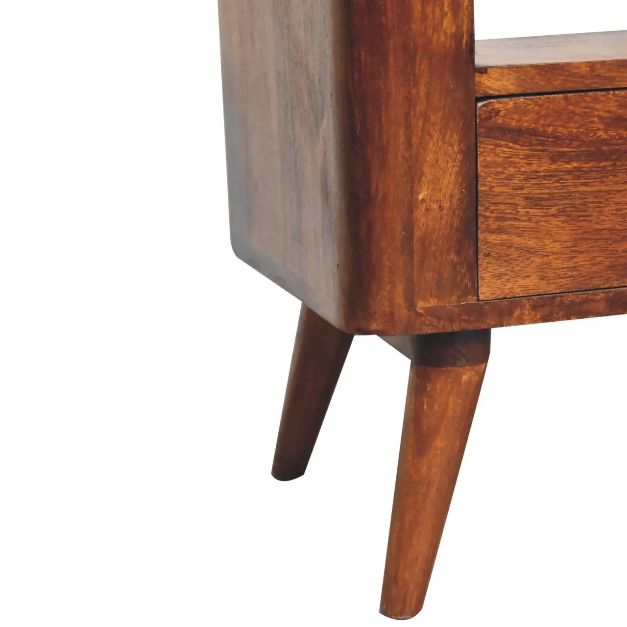 Bera Media Unit - Living with Luxury