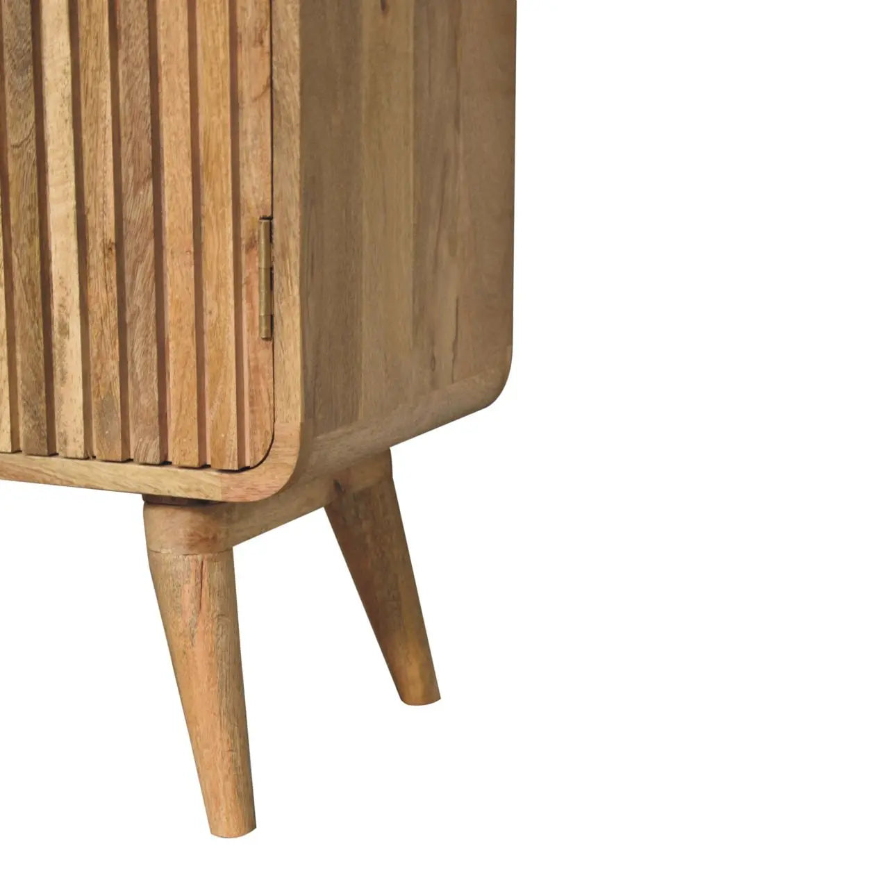 T-bar Ridged Cabinet Living with Luxury